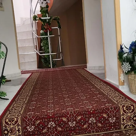 Elena - Apartmánovy Dom *